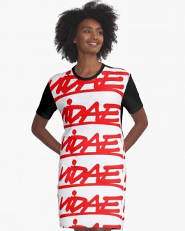 VIDAE Dripping Robe t-shirt<br>36,36€