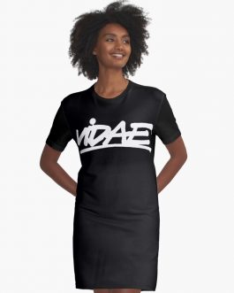 VIDAE Dripping Robe t-shirt<br>36,36€