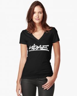 VIDAE Dripping T-shirt moulant col V<br>28,28€